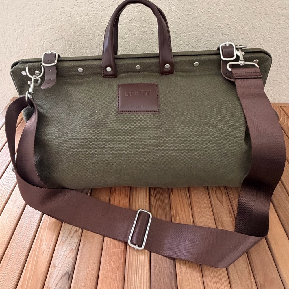 Line of Trade Canvas Weekender Duffle Retro Bag Olive Green